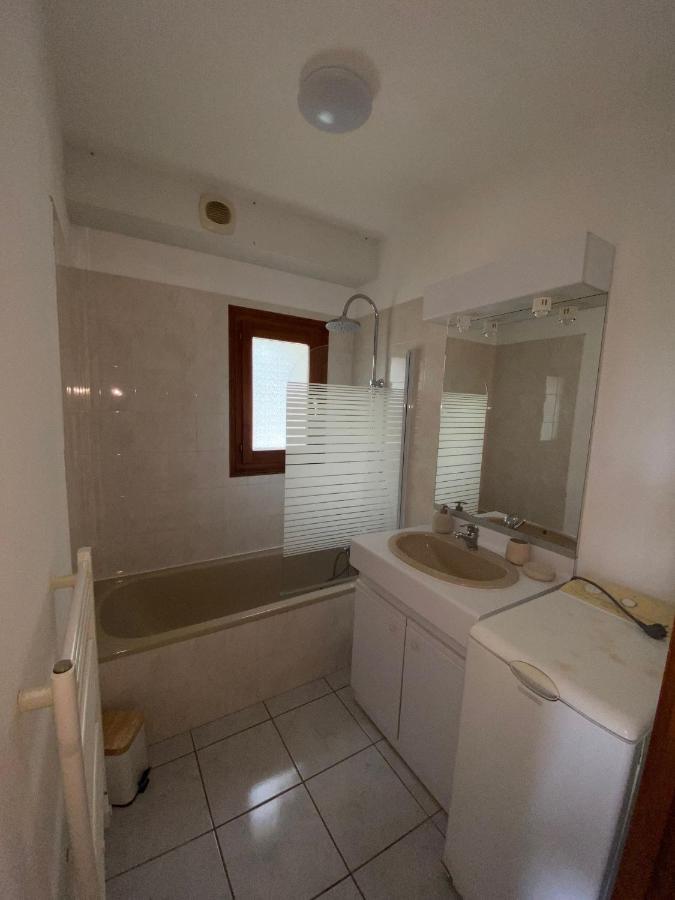 Appartement Situe A Cote Du Lac De Serre Poncon Saint-Sauveur  Εξωτερικό φωτογραφία